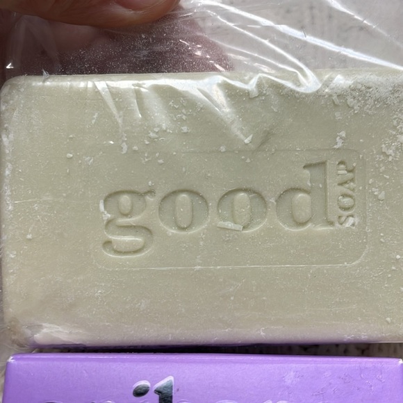NWOT bar soap bundle. anihana, be well, good, tahiti, Lot of 6 bars. - Picture 6 of 6